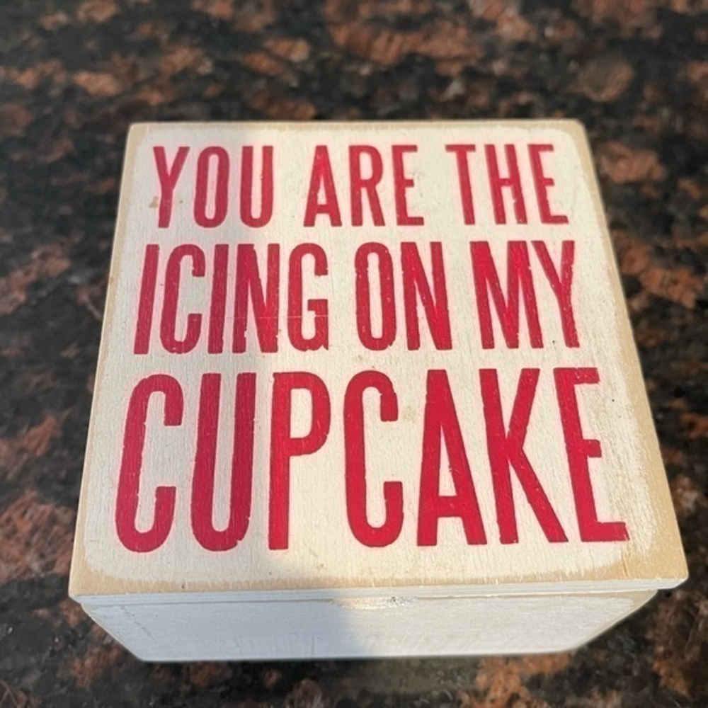 Primitives by Kathy  box